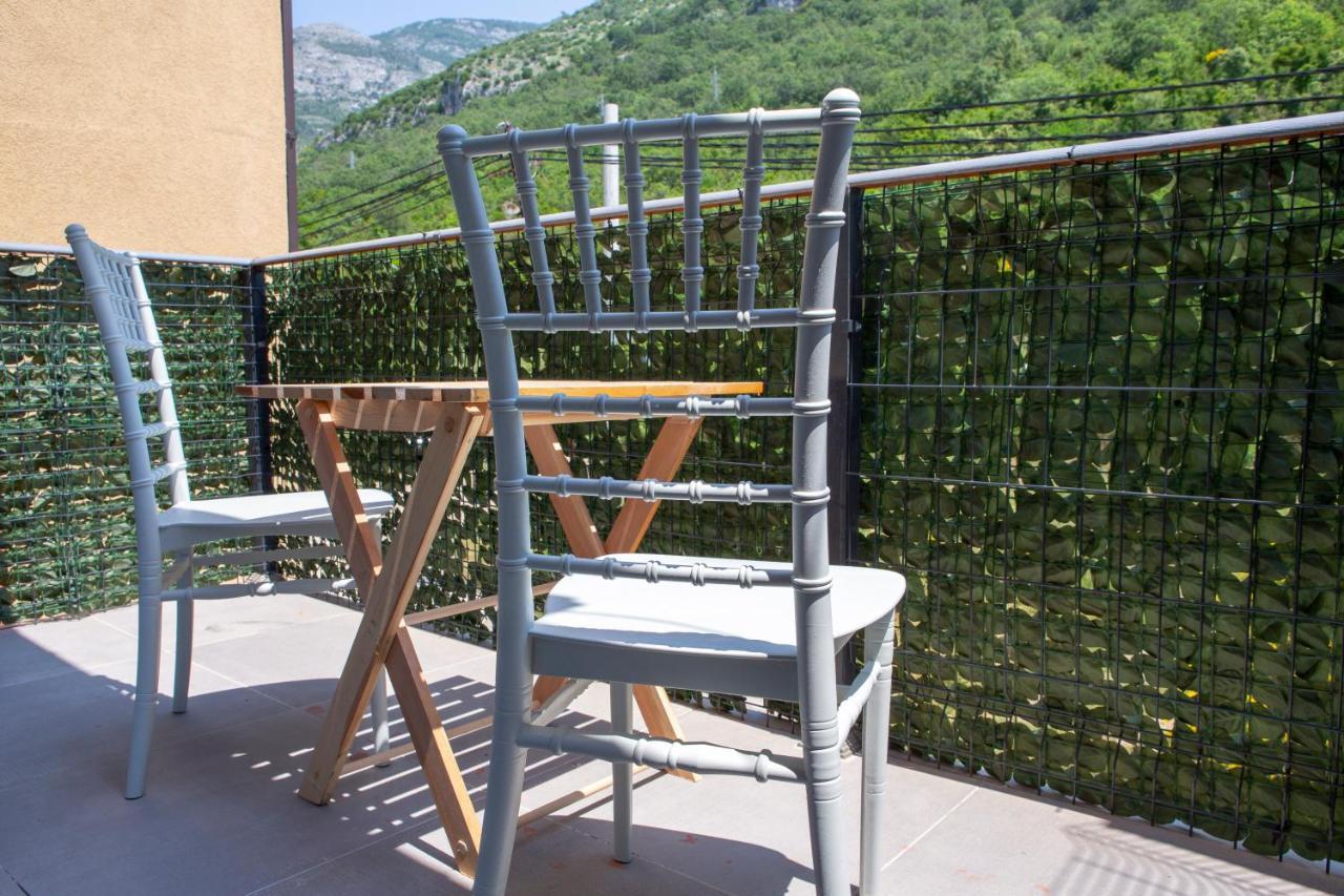 Family Apartments Vukcevic Čanj Екстериор снимка