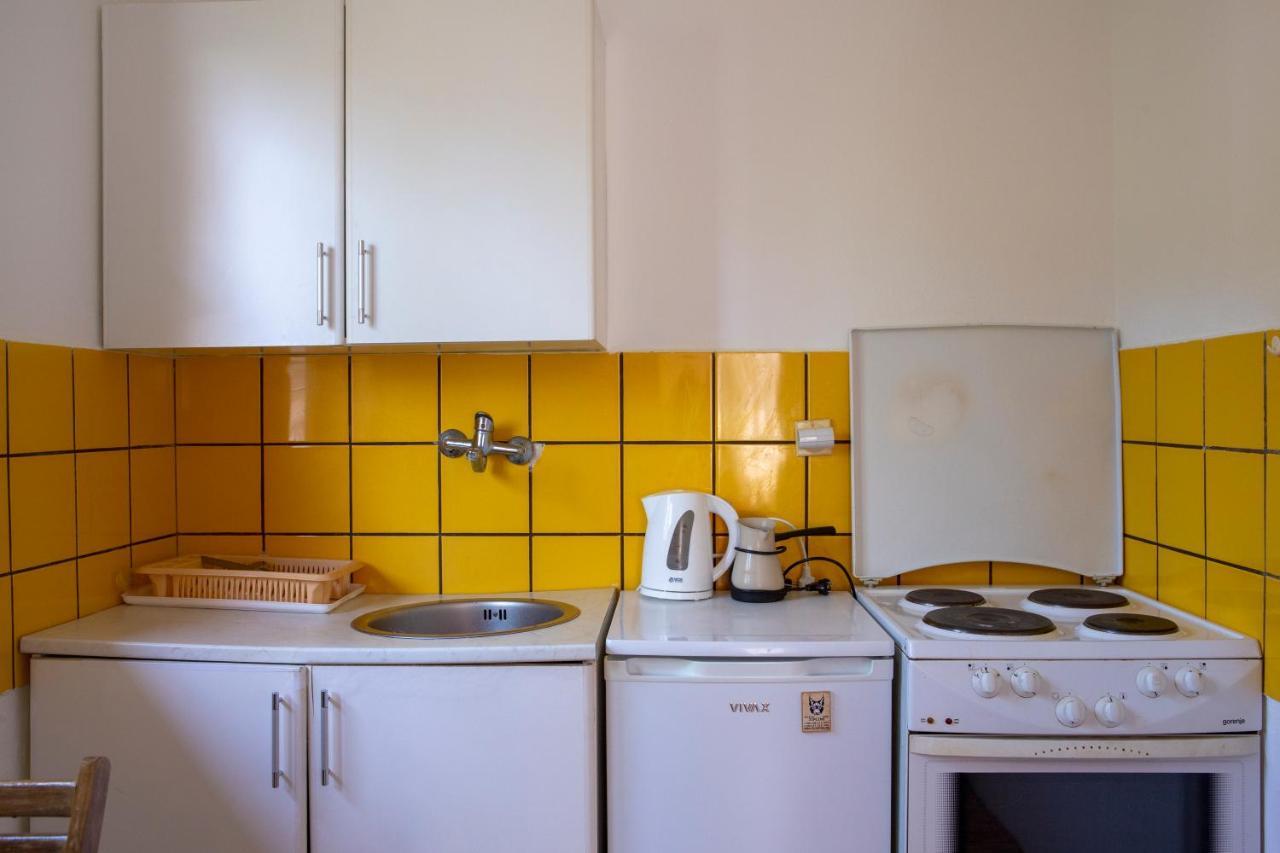Family Apartments Vukcevic Čanj Екстериор снимка