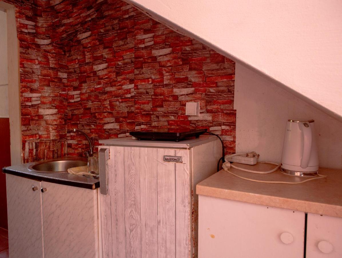 Family Apartments Vukcevic Čanj Екстериор снимка