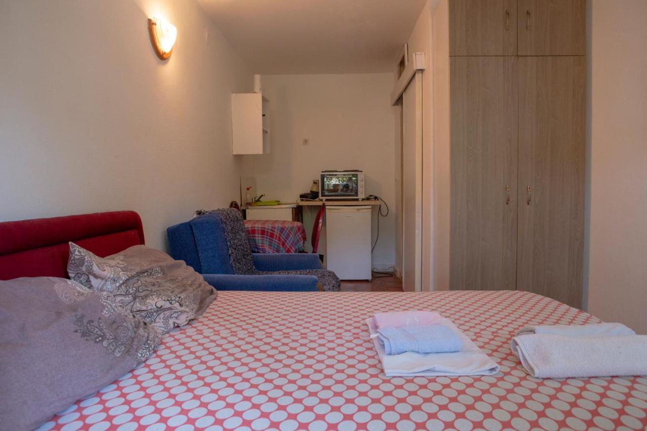 Family Apartments Vukcevic Čanj Екстериор снимка
